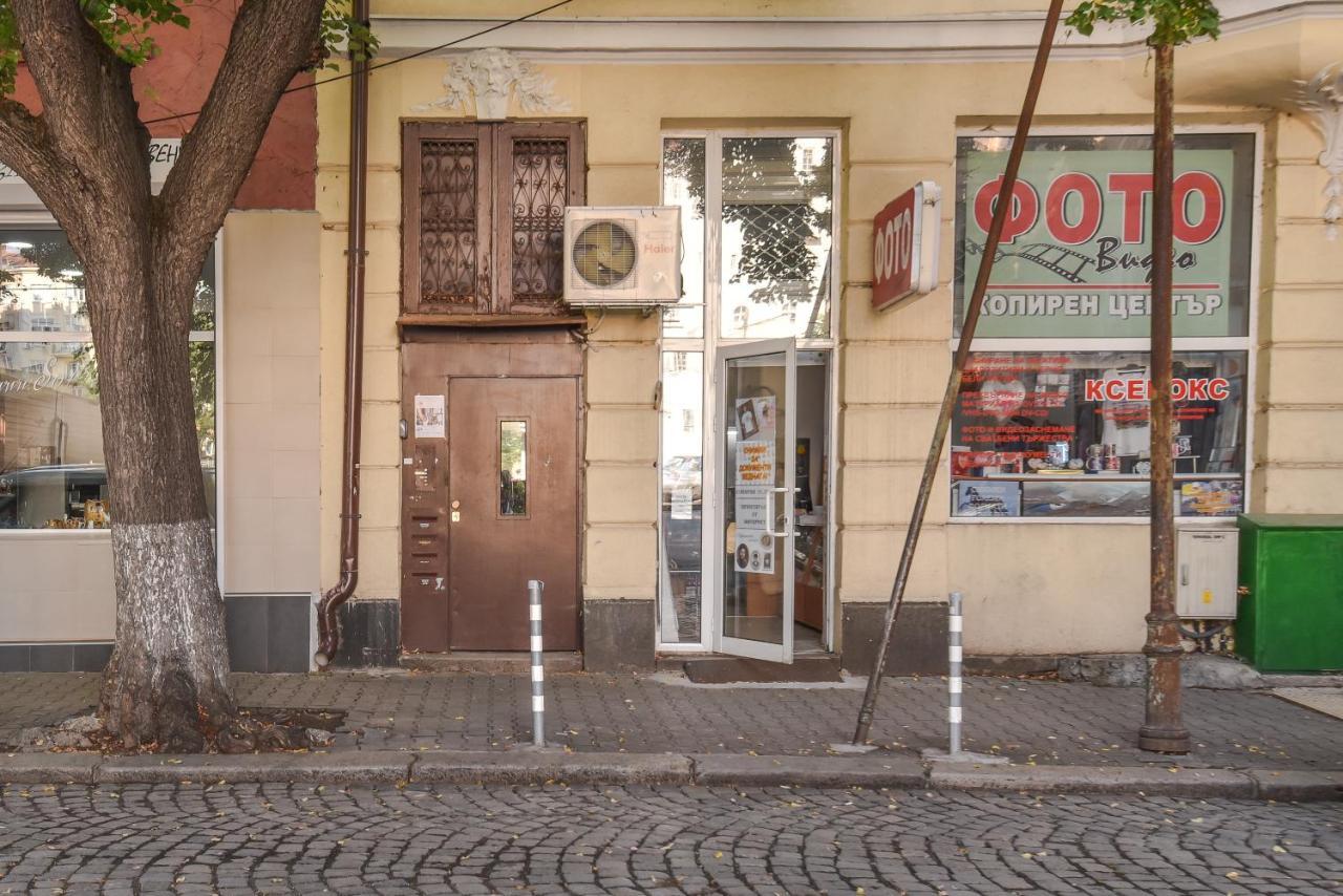 Spacious Vintage 2Br, 2Bath Apartment By Flat Mаnager Sófia Exterior foto
